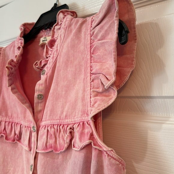 Pink washed denim sleeveless top with ruffles - Picture 3 of 6